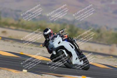 media/Nov-12-2023-SoCal Trackdays (Sun) [[5d1fba4e7d]]/Turn 14 (1035am)/